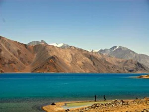 Pangong Lake - A Lake which changes its Color