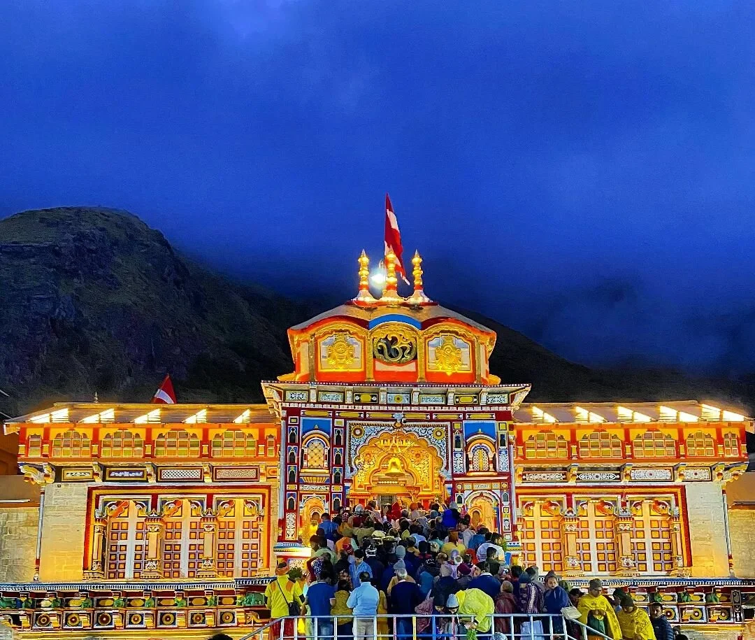 Badrinath Temple - Where Divinity Meets with Serenity of Nature