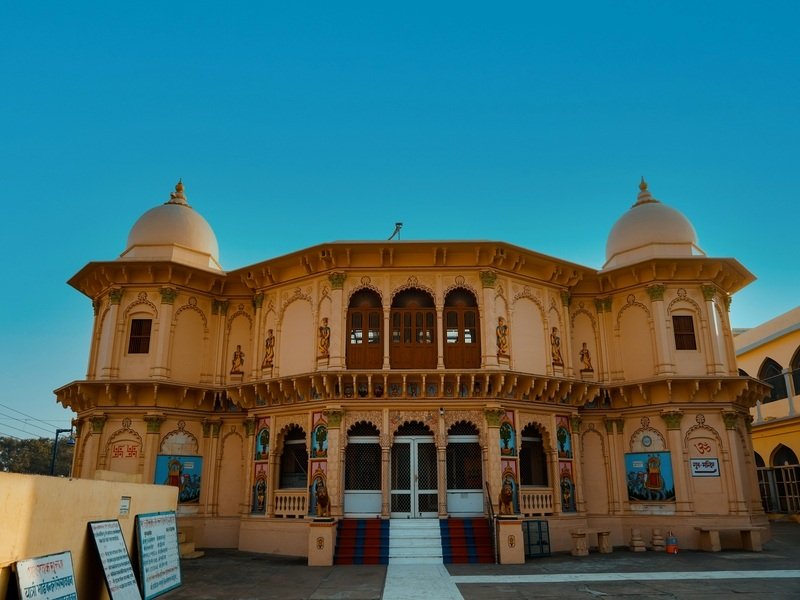 Ayodhya Ram Mandir Tour Package