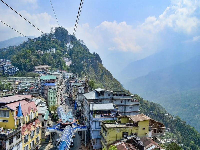 Gangtok Darjeeling Honeymoon Tour Package