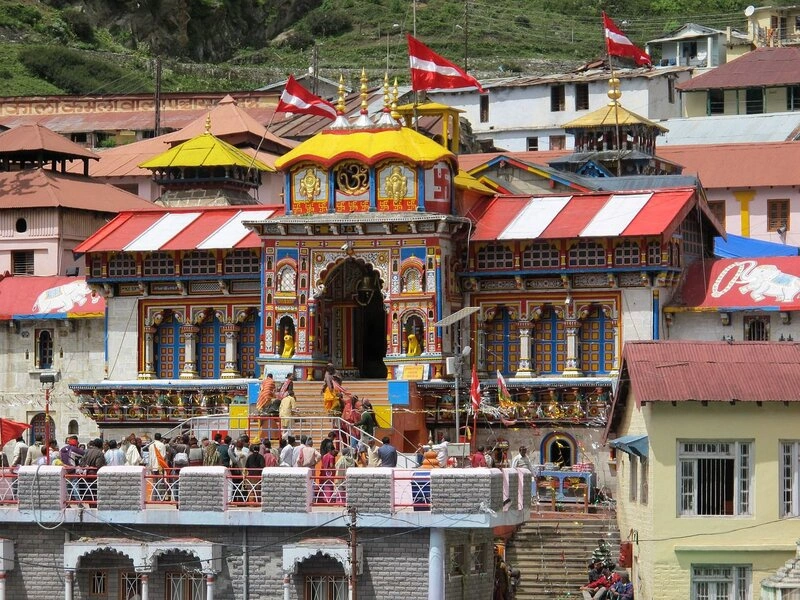 Badrinath tour package from Lucknow