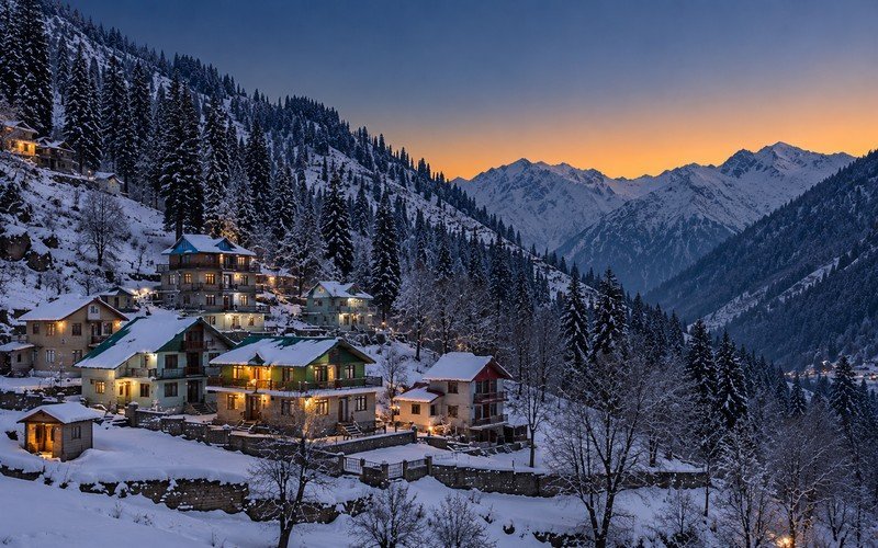Kullu Manali Tour Package From Mumbai